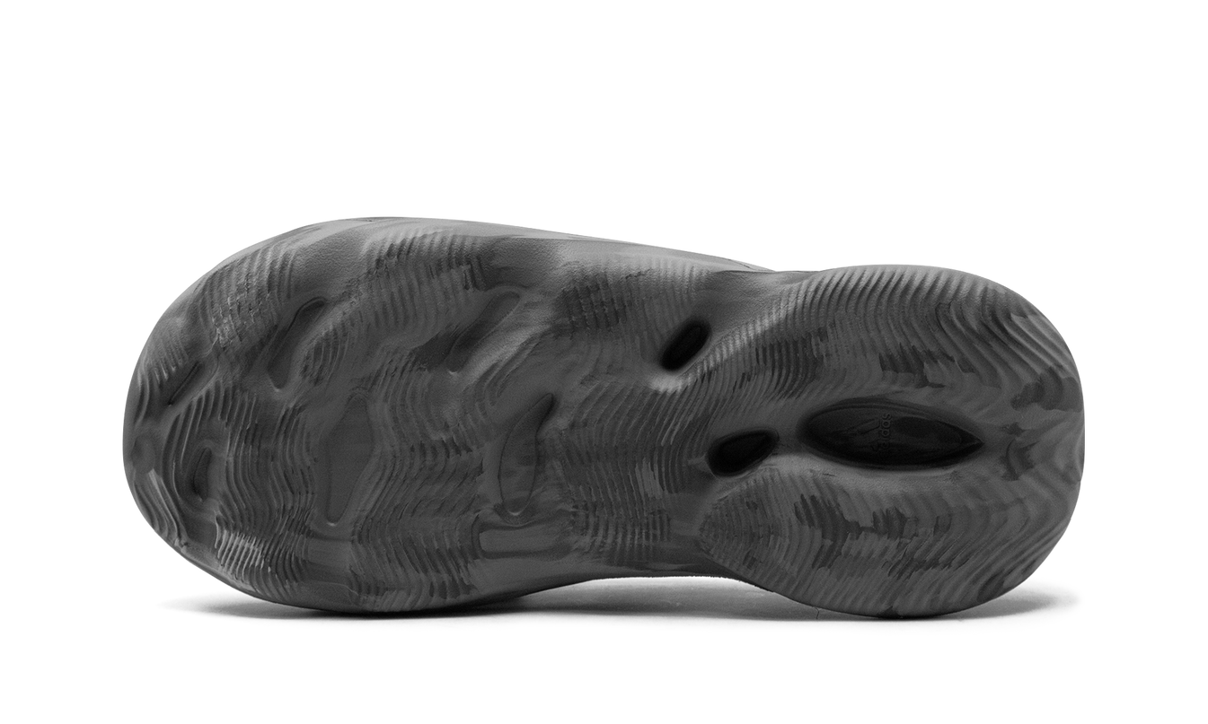 Yeezy Foam Runner "MX Granite"