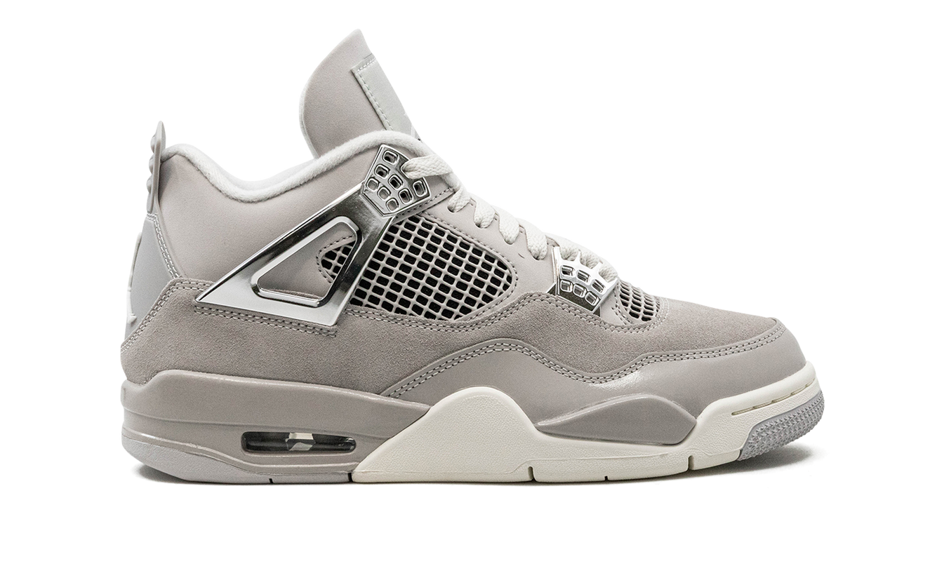 Schoenen Air Jordan 4 WMNS "Frozen Moments" met gedetailleerd ontwerp en kleurrijke details, ontworpen door Mijn winkel.