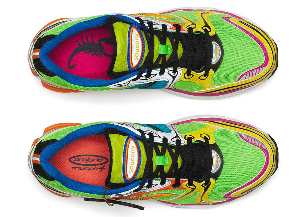 CAPE EXCLUSIVES Saucony ProGrid Triumph 4 sneakers met Westside Gunn Super Flygod design, sportieve schoenen voor heren.