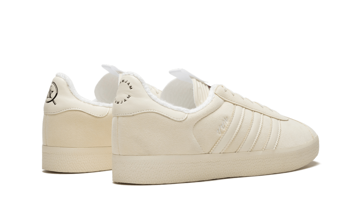 Sportieve Adidas Gazelle SE schoenen voor heren, zwart met witte details, ontworpen door UA&SONS.
