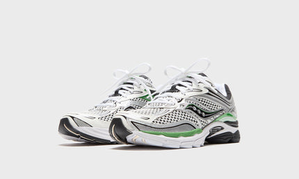 Sportieve Saucony ProGrid Omni 9 sneakers in zilver en groen, met stevige zool en ademend bovenmateriaal.