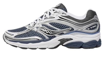 Sneakers van Saucony ProGrid Omni 9 in diepe marineblauwe kleur, ontworpen voor comfort en ondersteuning.