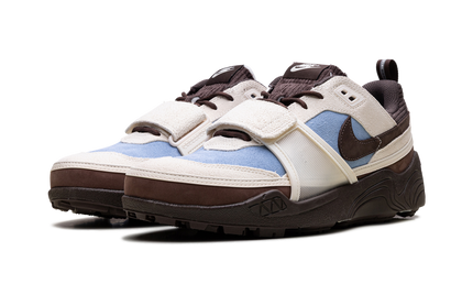 Zoom Field Jaxx Travis Scott sneakers in Leche Blue, blauwe sportschoenen van Mijn winkel met opvallend design en comfortabele pasvorm.
