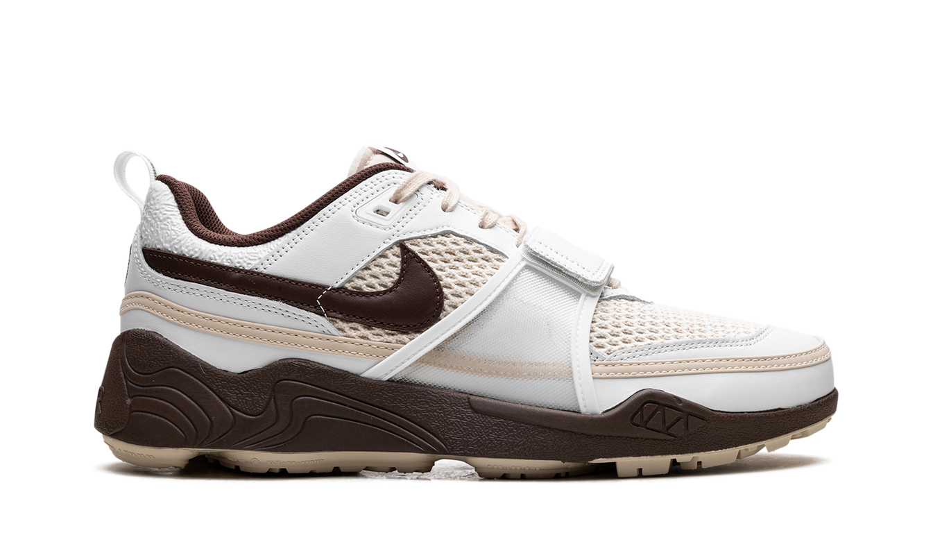Nike Zoom Field Jaxx schoenen in licht chocolade met Travis Scott ontwerp, duurzame sportieve sneakers voor heren