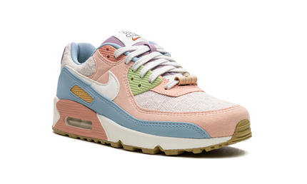 Nike Air Max 90 SE damesschoenen met zongeïnspireerde details en sportieve uitstraling, ideaal voor casual en sportgebruik