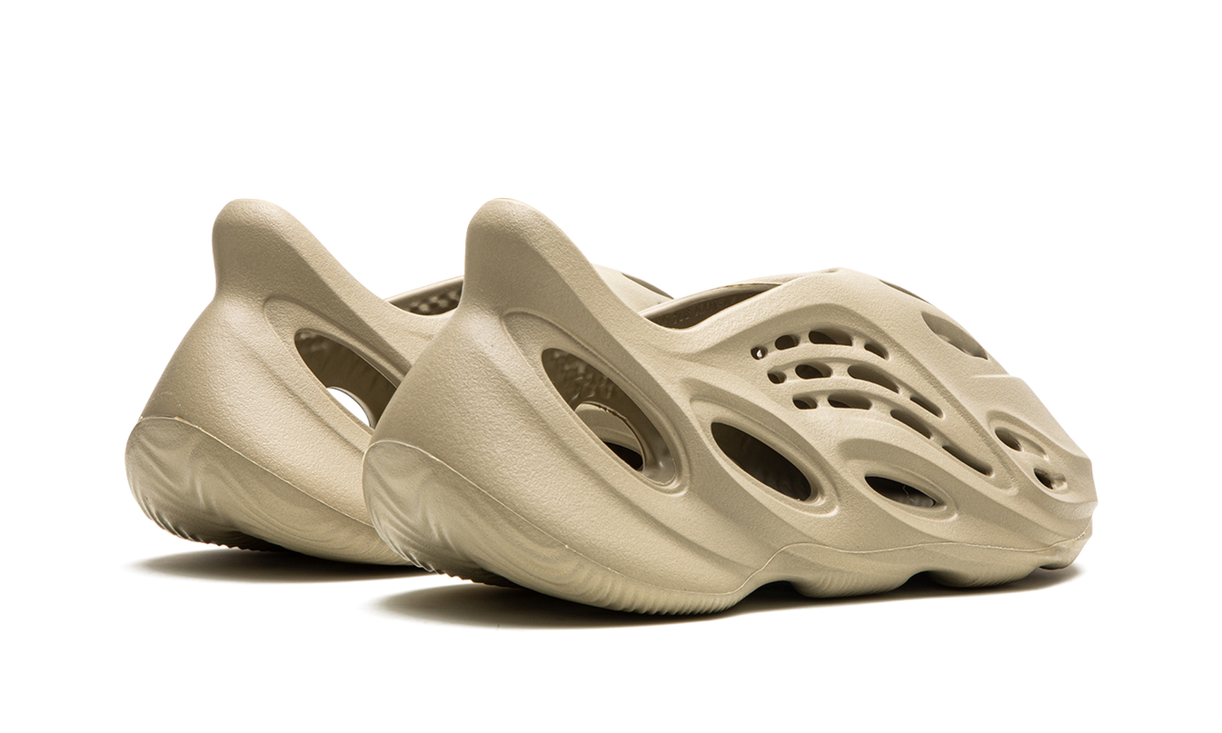 Yeezy Foam Runner "Stone Salt"