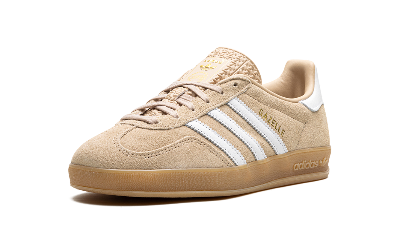 Dames Adidas Gazelle Indoor schoenen in Magic Beige, wit en beige kleuren, binnenmodel, sportieve sneakers voor dames