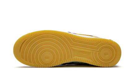 Nike Air Force 1 Low schoenen in wit met grafische details en Travis Scott Cactus Jack branding, lage sneaker voor heren