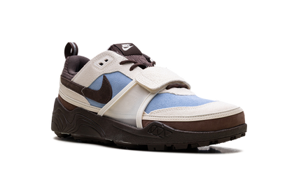 Sneakers van Mijn winkel, Zoom Field Jaxx Travis Scott Leche Blue, blauwe schoenen met witte details en sportief ontwerp.