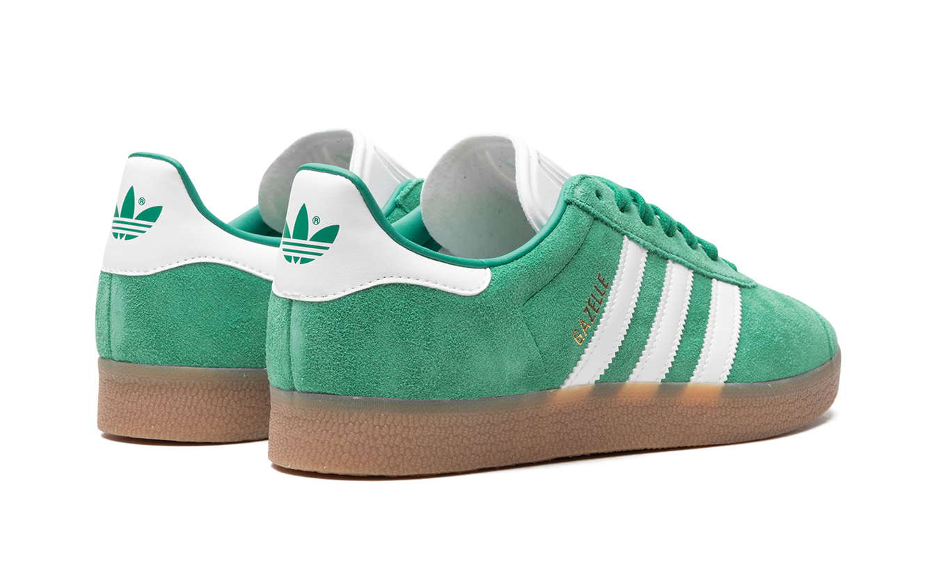 Groene Adidas Gazelle schoenen met gumzoolen, lage sneakers voor heren en dames, stijlvolle en comfortabele sportschoenen