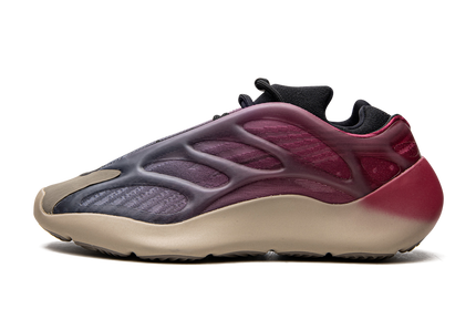 Zwarte Yeezy 700 V3 