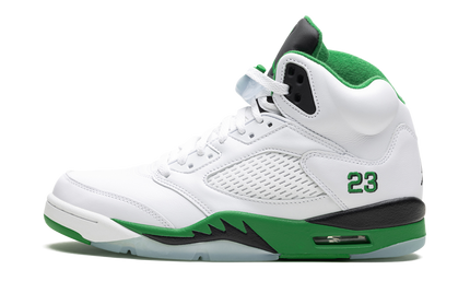 Witte en groene Air Jordan 5 WMNS sneakers met groene details en witte zool, dames schoen van het merk Mijn winkel.