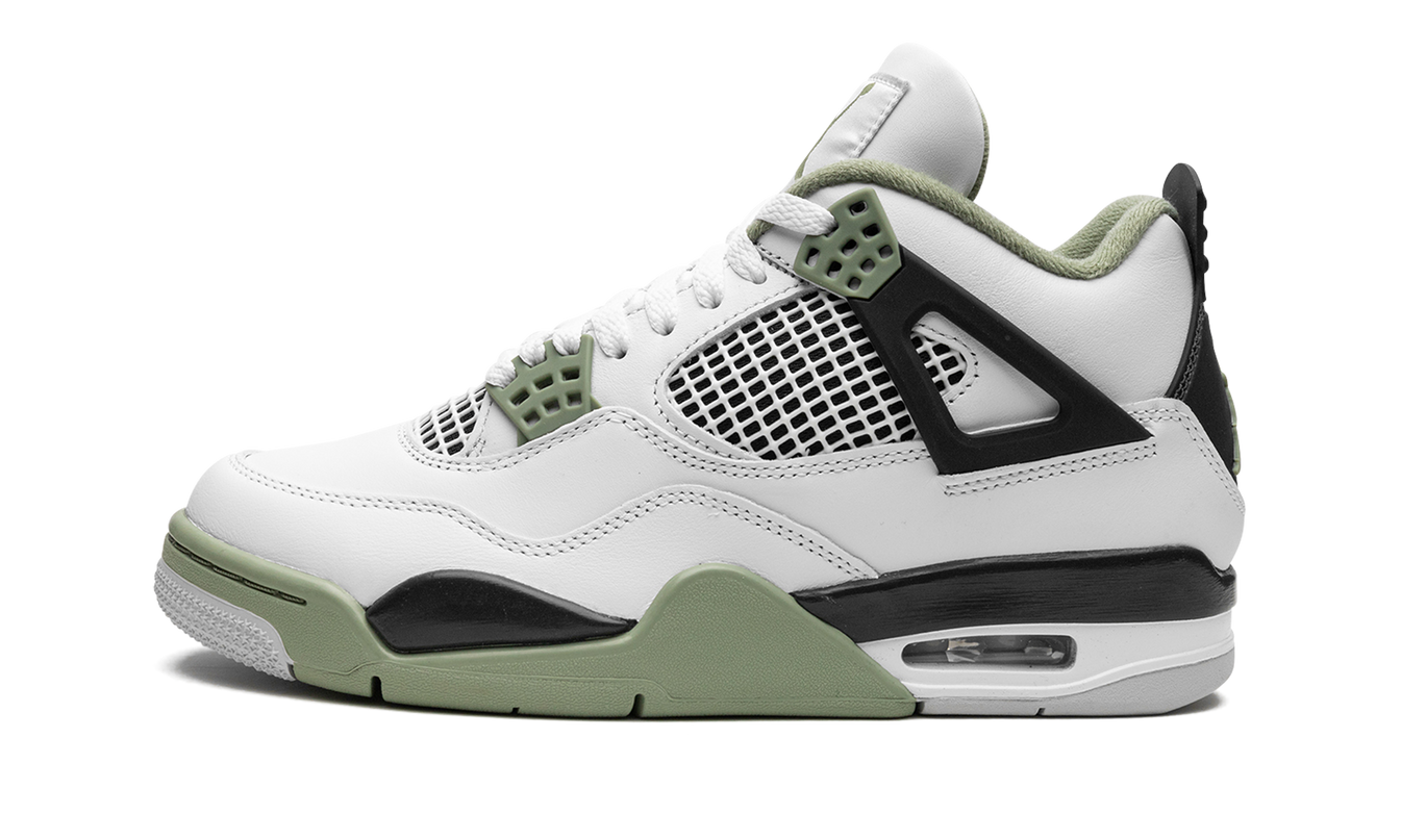 Witte en groene Air Jordan 4 Retro WMNS sneakers met groene details en witte zool, dames sportschoenen van Mijn winkel
