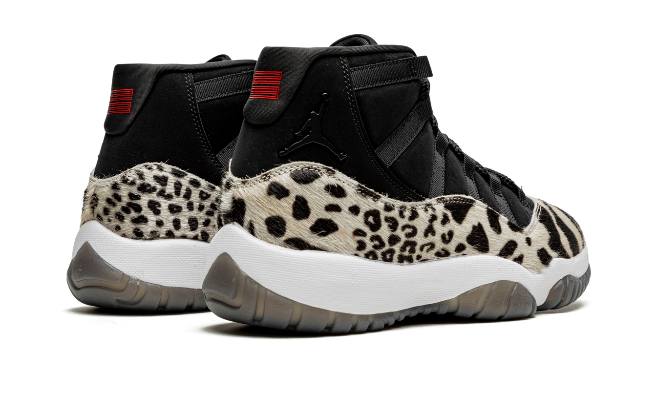 Dames Air Jordan 11 WMNS "Animal Instinct" schoenen in zwart en wit met dierlijke details, schoenen voor dames.