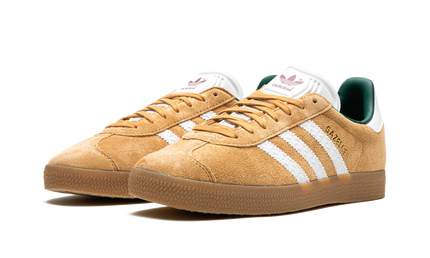 Witte Adidas Gazelle schoenen voor heren met groene details en leren bovenwerk, casual sportschoenen voor dagelijks gebruik