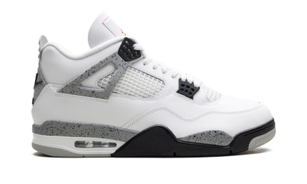 Witte Air Jordan 4 OG schoenen met cementdetails, witte leren bovenkant en zwarte accenten, Jordan merk, sneaker mode.