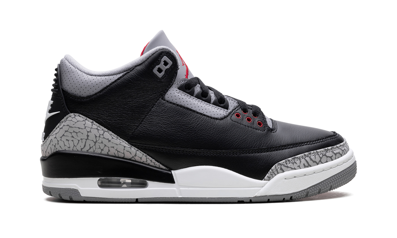 Zwarte Air Jordan 3 schoenen met cementpatroon en witte details, ontworpen door Mijn winkel.