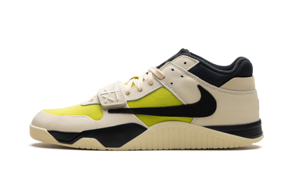 Nike Jumpman Jack TR Travis Scott Bright Cactus sneakers met groene en oranje details, sportieve schoenen voor sneakersliefhebbers