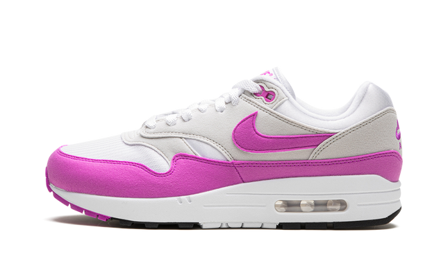 Nike Air Max 1 WMNS Fuchsia Dream schoenen met roze en paarse details en witte zool, dames sportschoenen.