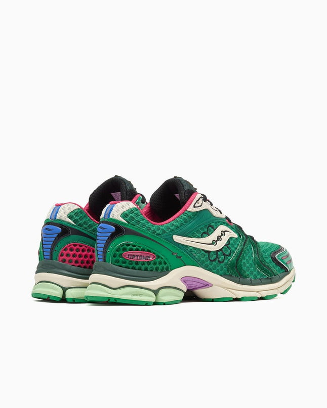 CAPE EXCLUSIVES Saucony ProGrid Triumph 4 sneakers met bloemenprint in Sugar Maple kleuren, comfortabele sportschoenen voor dames.