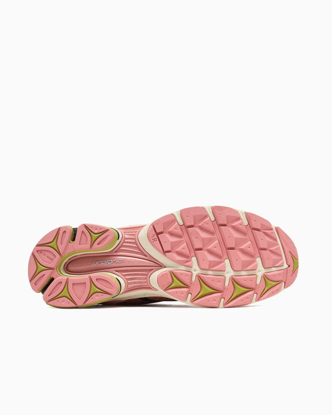Sneakers van CAPE EXCLUSIVES, Saucony ProGrid Triumph 4 met bloemendessin en Virginia Creeper patronen, sportieve schoenen voor dames