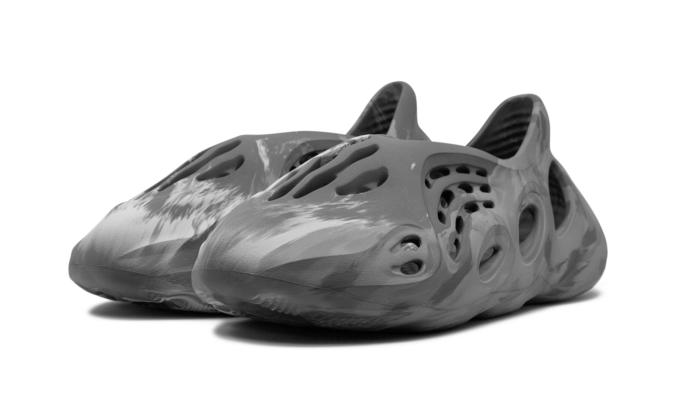 Yeezy Foam Runner "MX Granite"