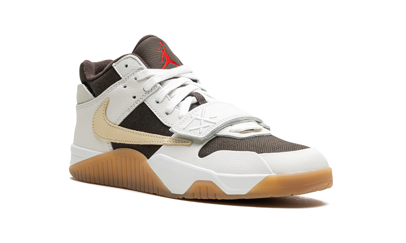 Nike Jumpman Jack Travis Scott Sail sneakers, witte sportschoenen met zwart logo en details, voor een stijlvolle sportieve uitstraling