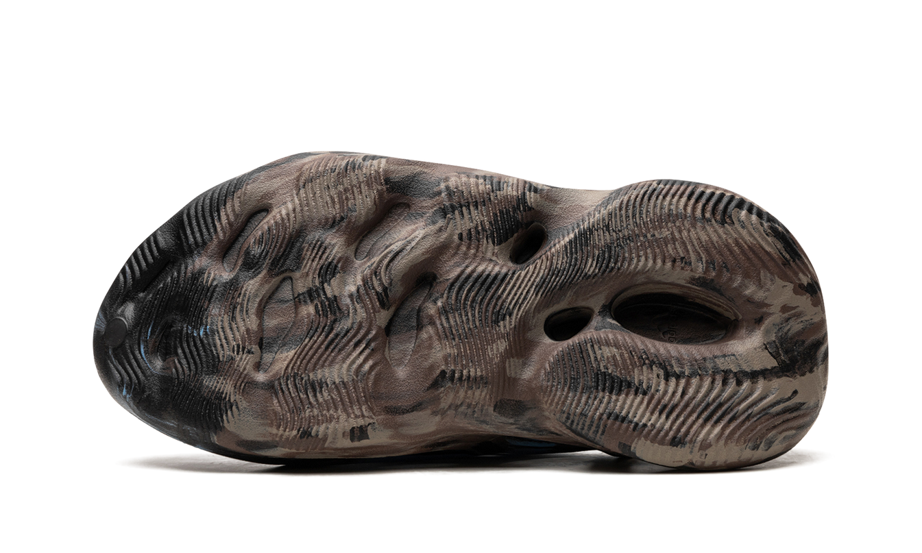 Yeezy Foam Runner "MX Brown Blue"