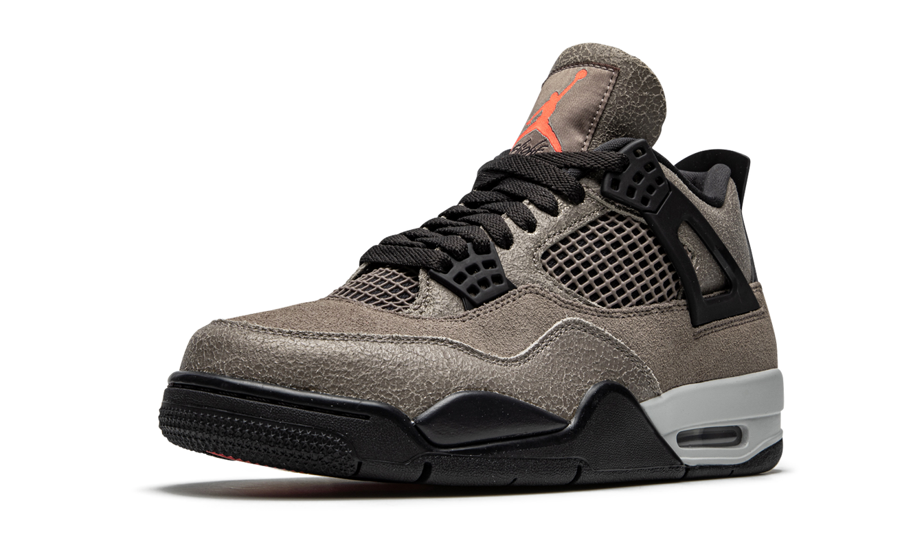 Lucht Jordan 4 Retro Taupe Haze schoenen met taupe en grijze details, zichtbare zool en sneakerstijl