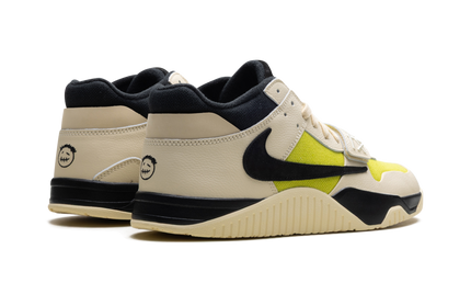 Nike Jumpman Jack TR schoenen in Bright Cactus met groene en zwarte details, sportief en opvallend voor casual draagstijl