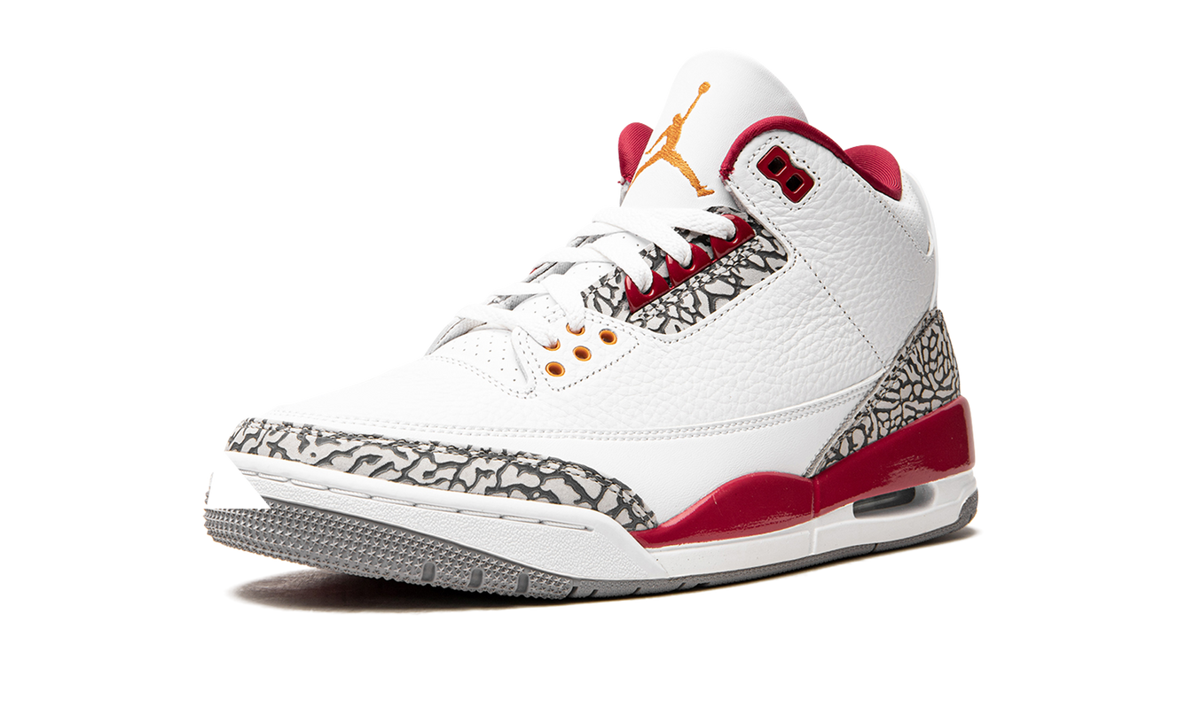 Sneakers Air Jordan 3 "Cardinal" in rood en wit met leren en suède details, sportieve schoenen voor heren.