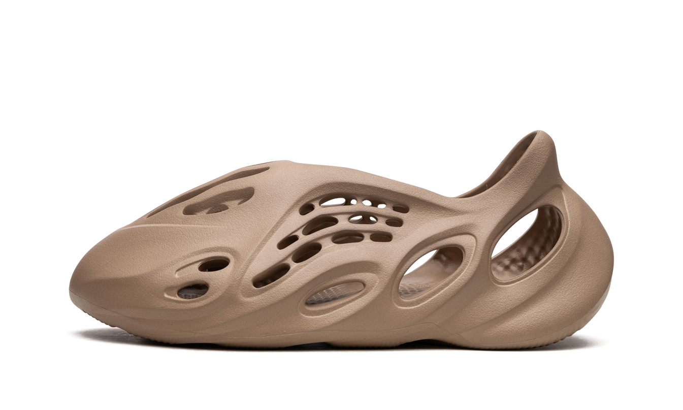 Yeezy Foam Runner "Clay Taupe"